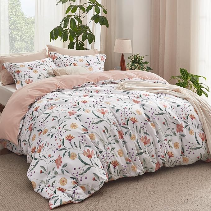 Bedsure Duvet Cover Queen Size - Reversible Floral Duvet Cover Set with Zipper Closure, 3 Pieces Pale Blush Bedding Set with 8 Corner Ties and 2 Pillow Shams 20"x26"