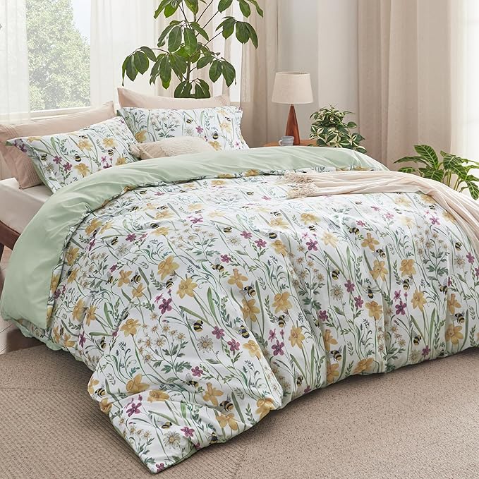 Bedsure Duvet Cover Queen Size - Reversible Floral Pattern Duvet Cover Set with Zipper Closure, 3 Pieces Green Bedding Set with 8 Corner Ties and 2 Pillow Shams 20"x26"