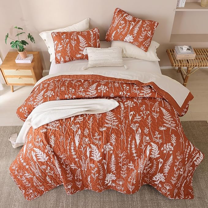 JANZAA Twin Quilt Terracotta Quilt Bed Spread Boho Quilt with Floral Pattern Microfiber Quilts Set 2 Pieces Lightweight Comforter Reversible Bedding Set,1Quilt 66x90 inches,1 Pillowcase