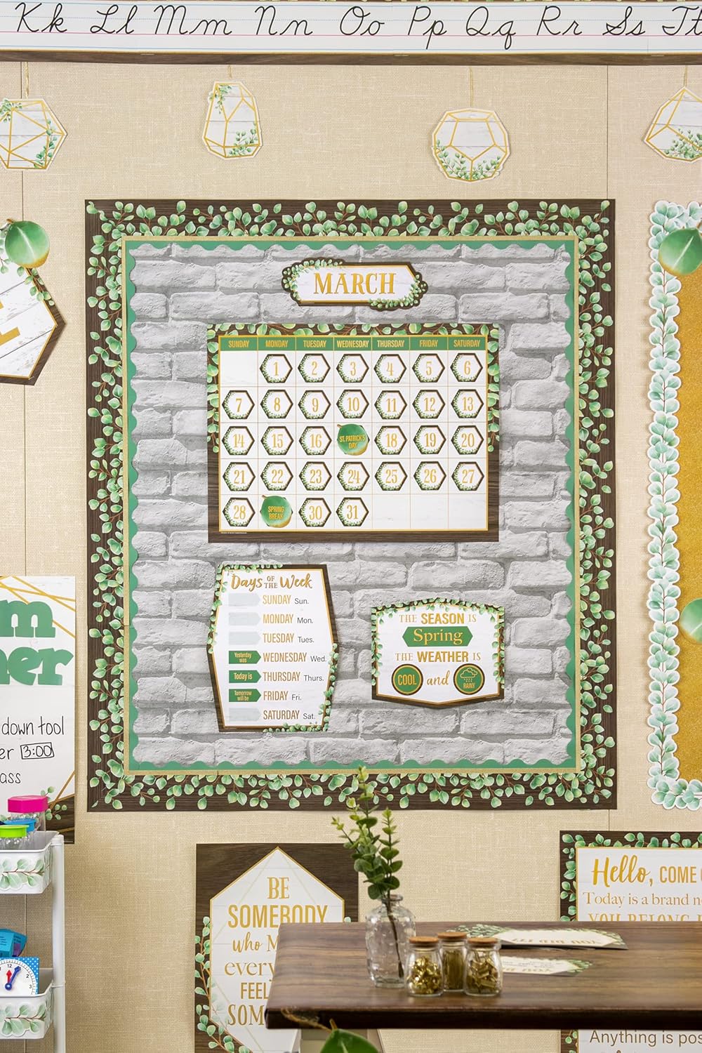 Teacher Created Resources Eucalyptus Straight Rolled Border Trim - 50ft for Bulletin Boards & Classrooms