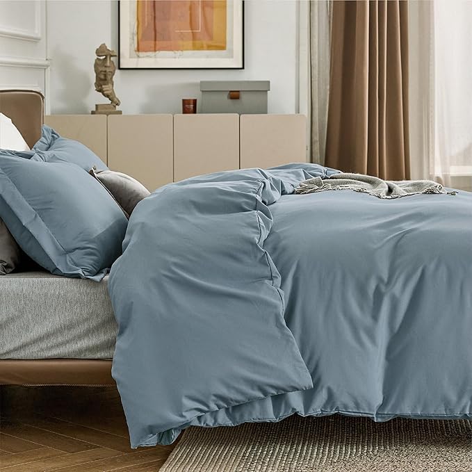 Bedsure Duvet Cover Queen Size - Only Includes 1 Duvet Cover (90"x90"), Hotel Luxury Soft Double Brushed All Season Bedding for Kids & Adults, Zipper Closure, NO Comforter, Mineral Blue