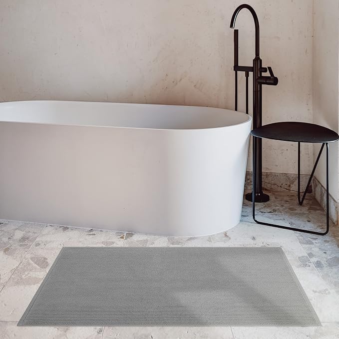 Cotton Paradise 100% Cotton Turkish Bathmat Rug, Soft Absorbent Quick Dry Non Slip, 17x24 Bathmat Rug, Light Grey