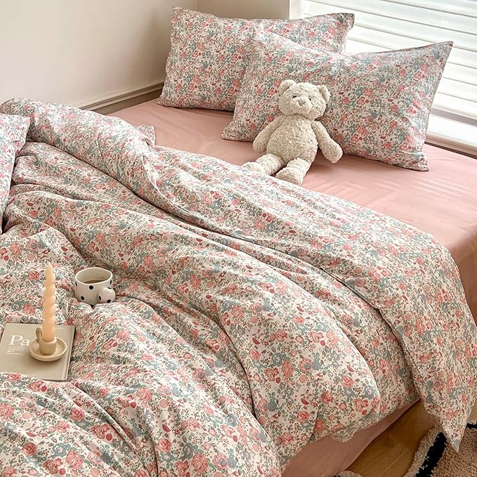 LifeTB Queen Size Comforter Set Boho Pink Floral Bedding Comforter with 2 Pillowcases Vintage Garden Style Boho Comforter for Queen Bed Cute Flower Bedding Fluffy Cottagecore Botanical Comforter Set