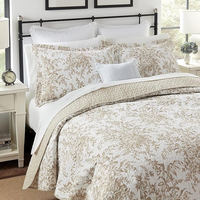 Laura Ashley - King Quilt Set, Reversible Cotton Bedding with Matching Shams, Home Decor for All Seasons (Bedford Mocha, King)