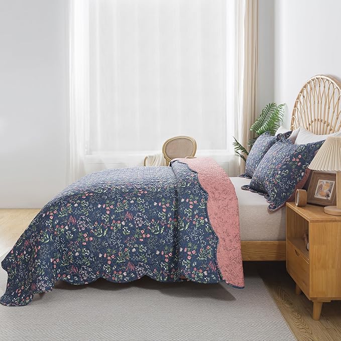 HoneiLife Queen Quilt Bedding Set - Floral Quilt Sets for Queen Bed, 3-Piece Wildflower Bedspreads,Botanical Coverlets Bed Cover, Microfiber Bedding Set All Season Quilts-Flower Sea