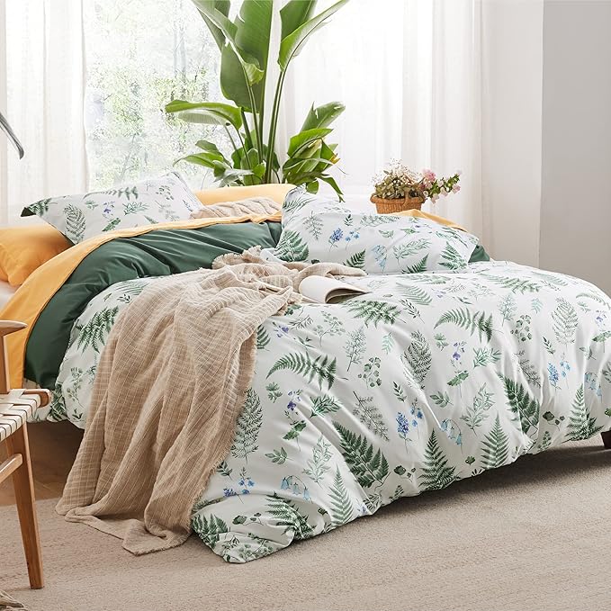 Bedsure Duvet Cover Queen Size - Reversible Plants Duvet Cover Set with Zipper Closure, 3 Pieces Green Bedding Set with 8 Corner Ties and 2 Pillow Shams 20"x26"