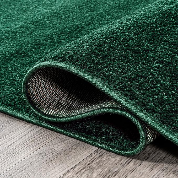 JONATHAN Y Haze Solid Low-Pile Emerald 5x8 Oval Indoor Area Rug, Coastal,Bohemian,Minimalist,Classic, Easy-Cleaning for Living Room,Bedroom,Kitchen,Pet Friendly,Non-Shedding (SEU100L-5OV)