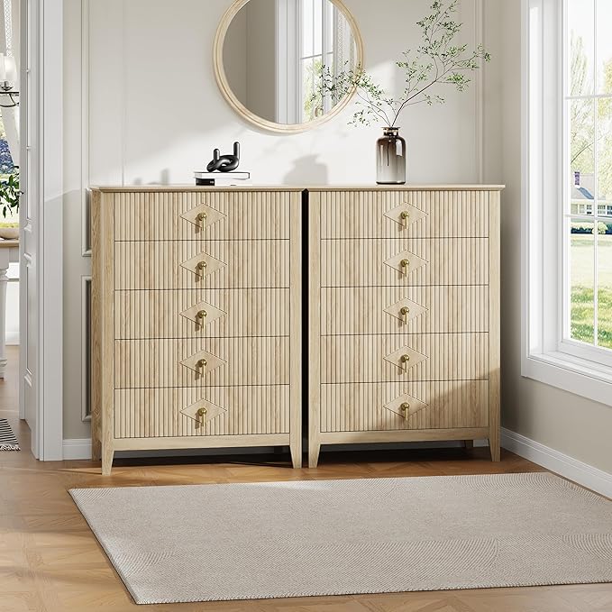 GarveeHome Fluted Dresser for Bedroom, 42.9" Tall 5-Drawer Wood Dresser, Modern Chest of Drawers, Storage Organizer Cabinet for Living Room, Hallway, Entryway, Natural Oak