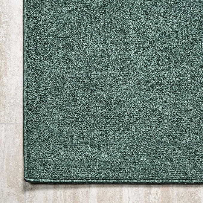 JONATHAN Y Haze Solid Low-Pile Emerald Indoor Area Rug 12x15, Coastal,Bohemian,Minimalist,Classic, Easy-Cleaning for Living Room,Bedroom,Kitchen,Pet Friendly,Non-Shedding (SEU100L-15)