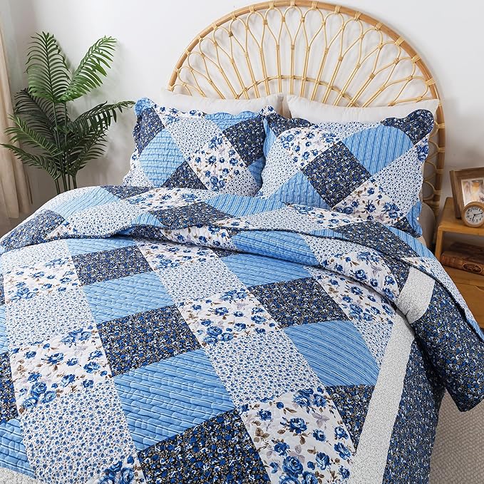 HoneiLife California King Quilt 120x120-3 Pcs Oversized King Bedspreads, Extra Large Quilt Sets All Season Use,Rustic Bedding Sets King Size,Reversible Coverlet Microfiber Bed Quilts, Blue