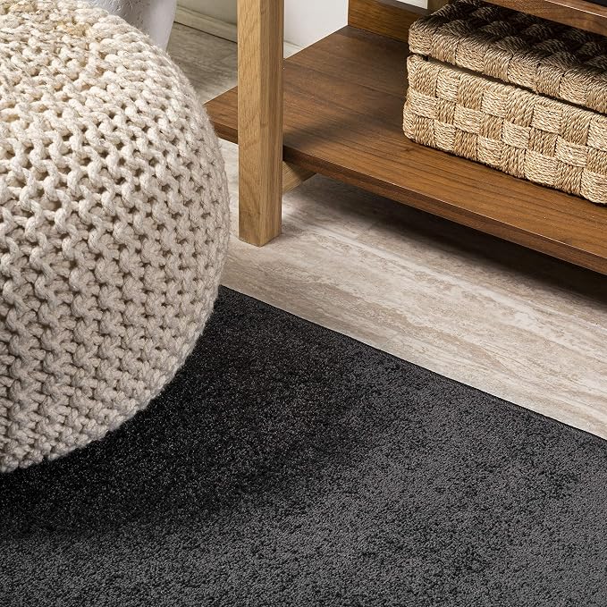 JONATHAN Y Haze Solid Low-Pile Black 3x5 Oval Indoor Area Rug, Coastal,Bohemian,Minimalist,Classic, Easy-Cleaning for Living Room,Bedroom,Kitchen,Pet Friendly,Non-Shedding (SEU100I-3OV)