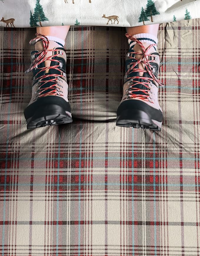 Eddie Bauer - Flannel Sheets Twin Size, Anti-Pilling & Wrinkle Resistant Cotton, Touchably Soft for All-Season Comfort - Bed Sheets with Matching Pillowcases & Fitted Sheet (Montlake Plaid Red)