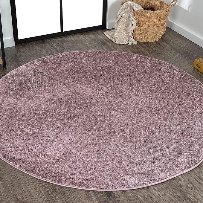 JONATHAN Y Haze Solid Low-Pile Light Purple 5' Round Indoor Area Rug, Coastal,Bohemian,Minimalist,Classic, Easy-Cleaning for Living Room,Bedroom,Kitchen,Pet Friendly,Non-Shedding (SEU100R-5R)