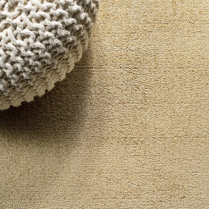 JONATHAN Y Haze Solid Low-Pile Mustard Indoor Area Rug 4x6, Coastal,Bohemian,Minimalist,Classic, Easy-Cleaning for Living Room,Bedroom,Kitchen,Pet Friendly,Non-Shedding (SEU100B-4)
