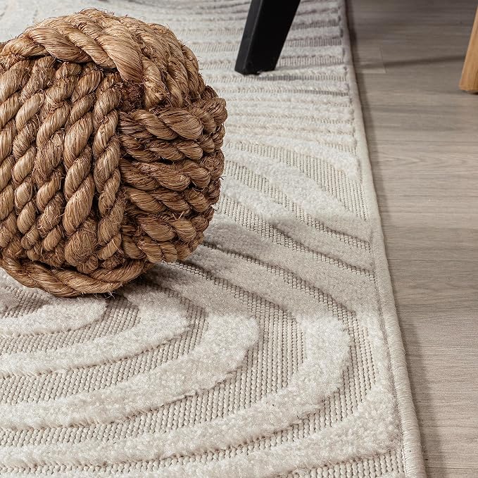JONATHAN Y Maribo High-Low Abstract Striped Cream/Ivory 9x9 Square Indoor/Outdoor Area Rug, Pet Friendly, Non-Shedding, Stain Resistant, Easy-Cleaning for Backyard, Patio, Porch (SCN103A-9SQ)