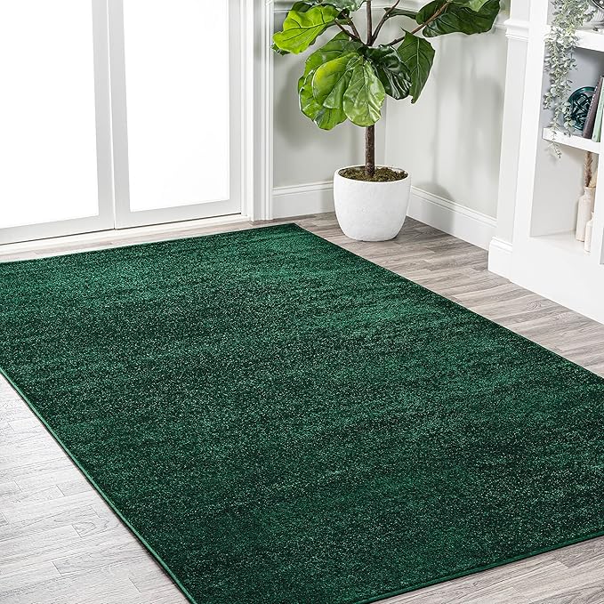 JONATHAN Y Haze Solid Low-Pile Emerald Indoor Area Rug 5x8, Coastal,Bohemian,Minimalist,Classic, Easy-Cleaning for Living Room,Bedroom,Kitchen,Pet Friendly,Non-Shedding (SEU100L-5)