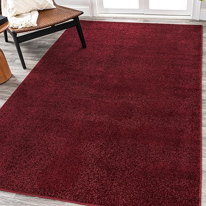 JONATHAN Y Haze Solid Low-Pile Dark Red Indoor Area Rug 4x6, Coastal,Bohemian,Minimalist,Classic, Easy-Cleaning for Living Room,Bedroom,Kitchen,Pet Friendly,Non-Shedding (SEU100Q-4)