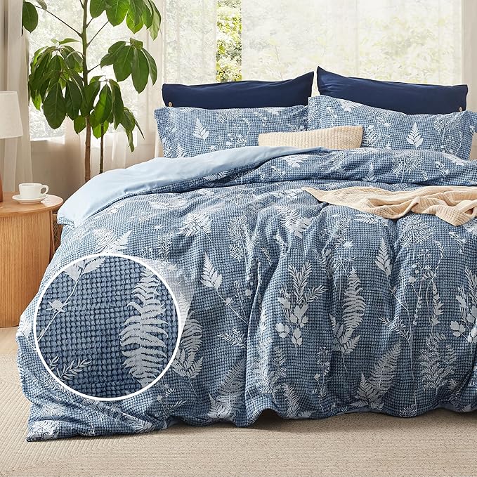 Bedsure Duvet Cover Queen Size - Reversible Waffle Floral Duvet Cover Set with Zipper Closure, 3 Pieces Blue Bedding Set with 8 Corner Ties and 2 Pillow Shams 20"x26"